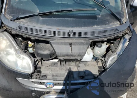 2009 Smart Fortwo Passion z USA, uszkodzony, nr VIN WMEEK31X39K219583